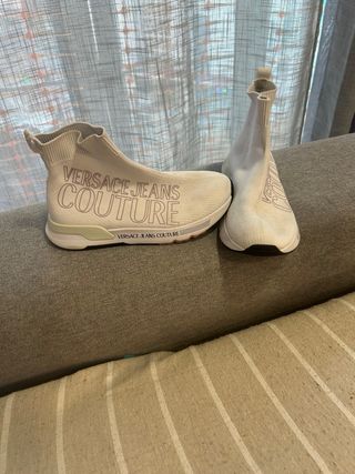 Bambas botín Versace blancas y moradas