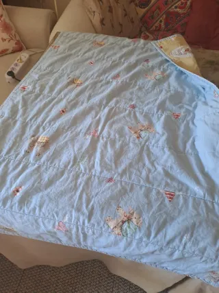 Cubre cuna o cama pequeña patchwork IKEA