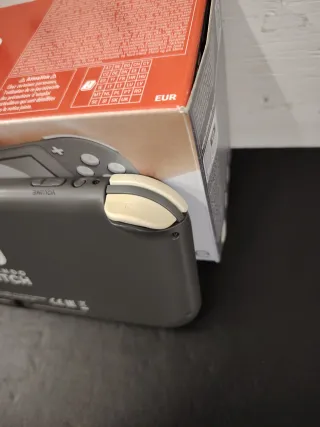 Nintendo Switch Lite Gris 32GB + 1 Año Garantía