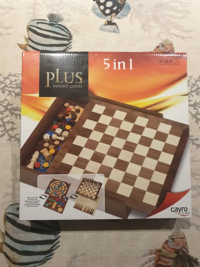 Jogo de tabuleiro 5 em 1