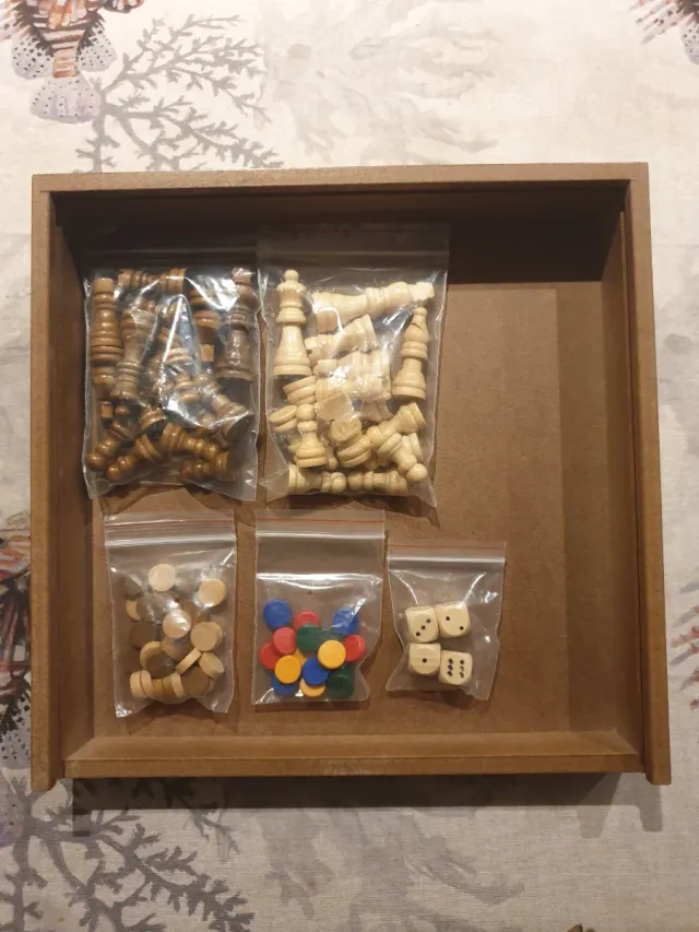 Jogo de tabuleiro 5 em 1