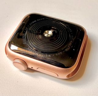 Apple Watch SE 40mm Oro Rosa GPS