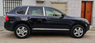 Porsche Cayenne 2004
