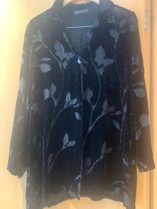 Blusón largo negro estampado BRUNELLA