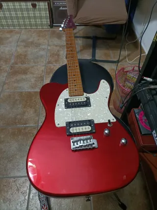 Guitarra Eléctrica Roja