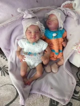 Bebés Reborn Gemelos