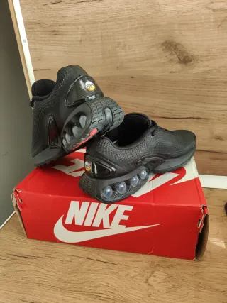 Nike Waimax DN Zapatillas Negras