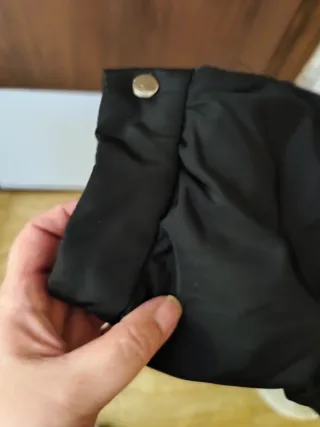 Chaqueta de pelo negro mujer, buen conservado.