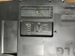 Televisor LG para despiece o posible reparación