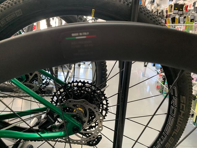 Juego Ruedas Miche RE.ACT 38 DX