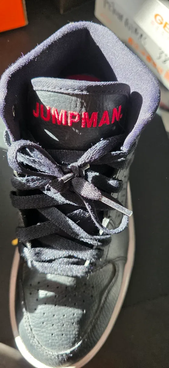 Zapatillas Jordan niño talla 37.5