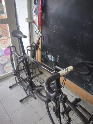 Bici da strada Carbono