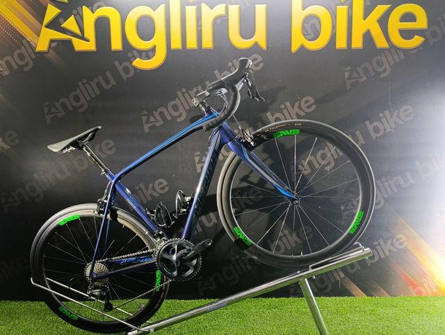 Bicicleta carretera Mérida sculture