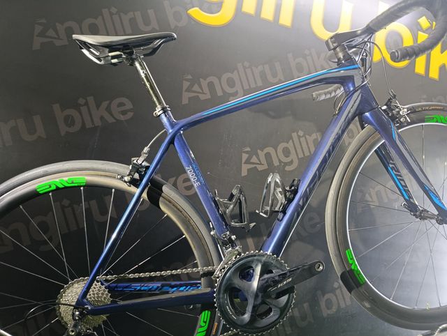 Bicicleta carretera Mérida sculture