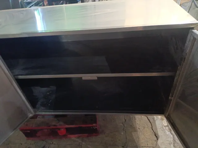 MUEBLE ACERO CON PUERTAS  658746091