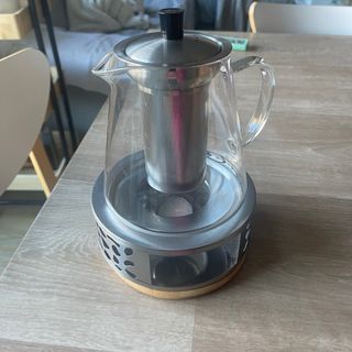 Tetera de cristal con calentador