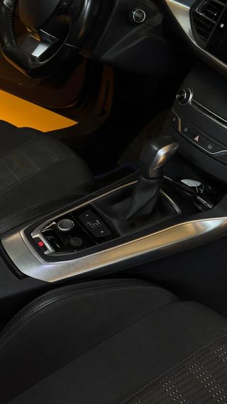 Puegeot 308 2.0 Blue-HDi Allure