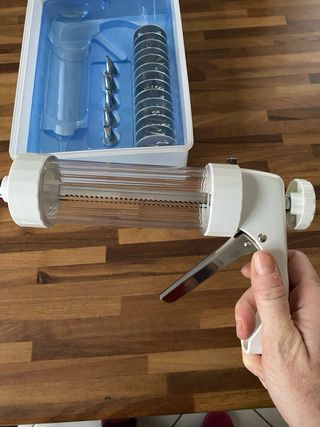 Pistola per biscotti con 6 beccucci