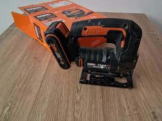 Caladora Worx 20V Power Share