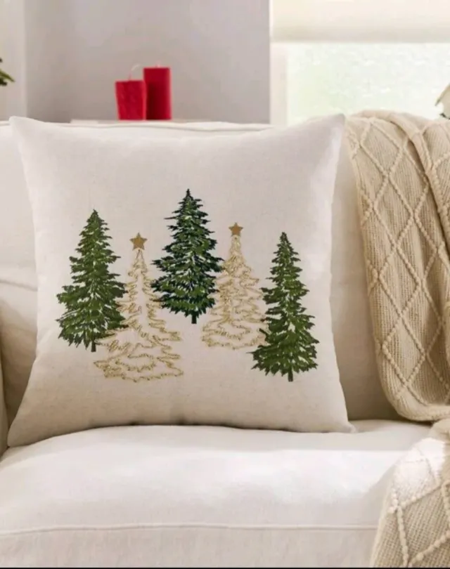 Capa de almofada de 45x45 cm. Bordado Árvore de Natal