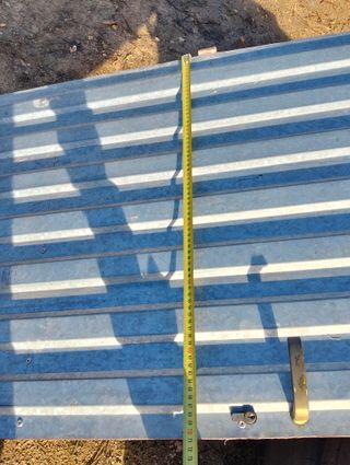 Puerta metálica galvanizada