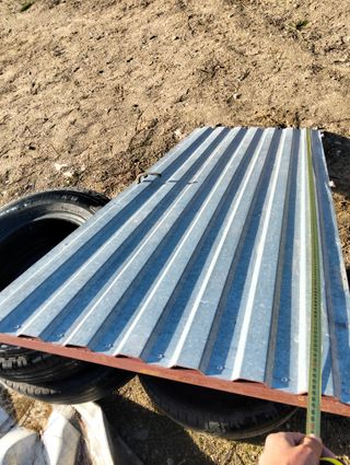 Puerta metálica galvanizada