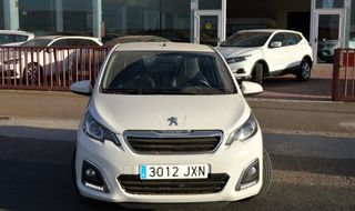 PEUGEOT 108 1.2 PureTech Collection