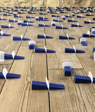 Alicate Nivelación Baldosa DEXTER + Tacos 84