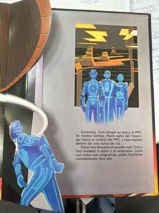 Tron Libro Pop Up
