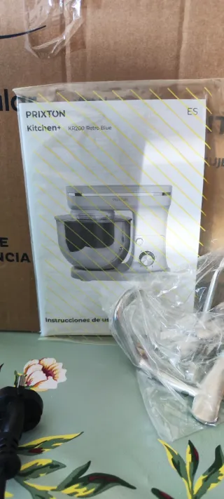 Batidora Amasadora KR200 PRIXTON Retro azul.