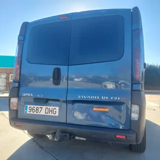 Opel Vivaro 2005