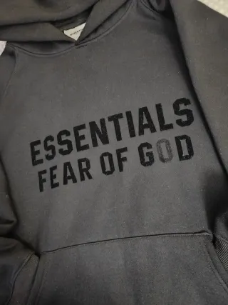 Sudadera ESSENTIALS FEAR OF GOD Negra