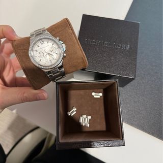 Reloj Michael Kors Mujer Plata y Blanco