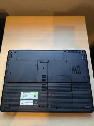 Portatile Compaq Presario 4000 argento e nero