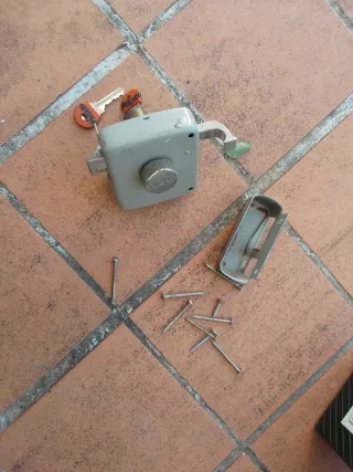 Cerradura y llaves