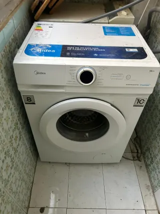 Lavadora Midea MF100W80B/1/W-ES