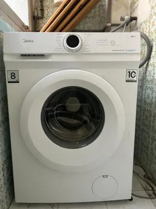 Lavadora Midea MF100W80B/1/W-ES