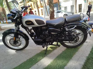 Benelli Imperial 400cc