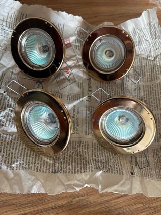 4 Focos Empotrables Dorados