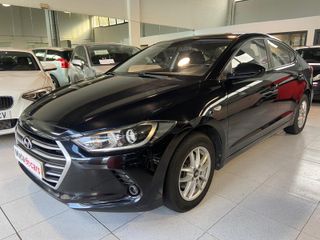 Hyundai Elantra DIESEL 136 CV
