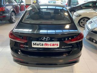 Hyundai Elantra DIESEL 136 CV