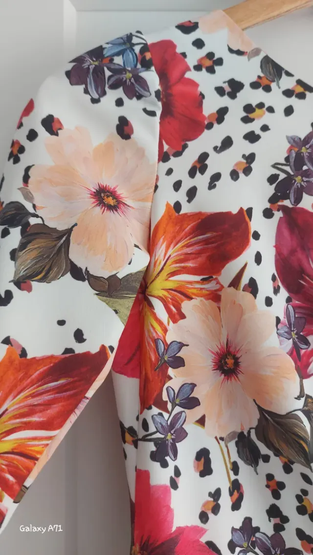 Vestido floral talla S