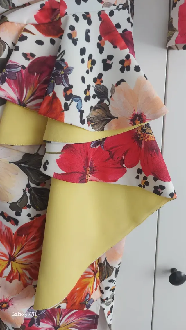 Vestido floral talla S