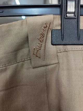 Pantalón Burberry London Pinzas Beige
