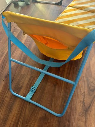 Tumbona plegable rayas amarillo y azul
