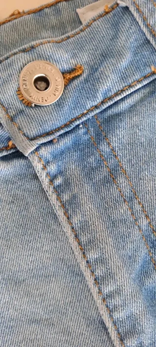 Pantalón vaquero Lefties acampanado talla 34