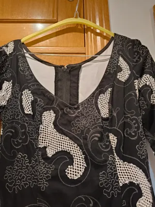 Traje Sevillana Negro y Blanco talla 42