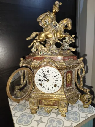 Orologio da tavolo antico cavaliere a cavallo
