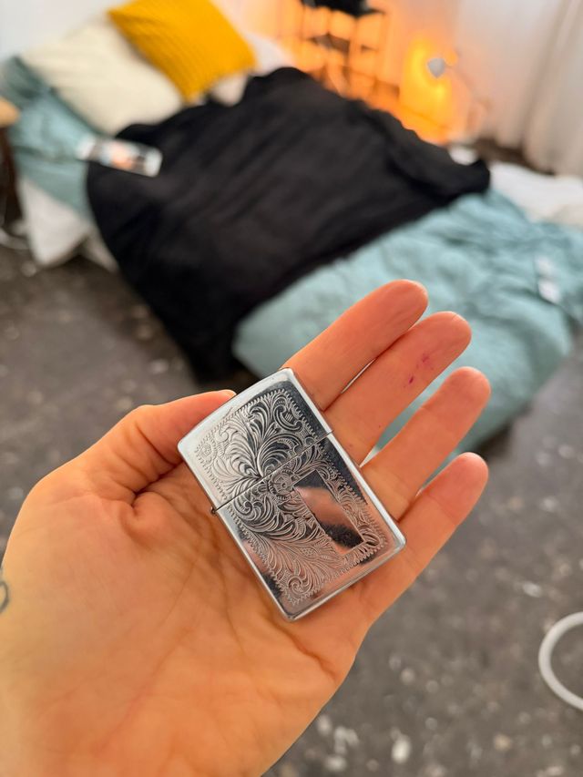 Encendedor Zippo grabado