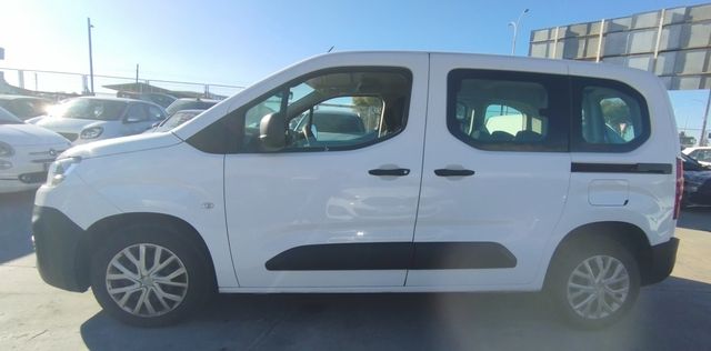 CITROEN BERLINGO COMBI 1.5CC 102cv  AÑO 2021